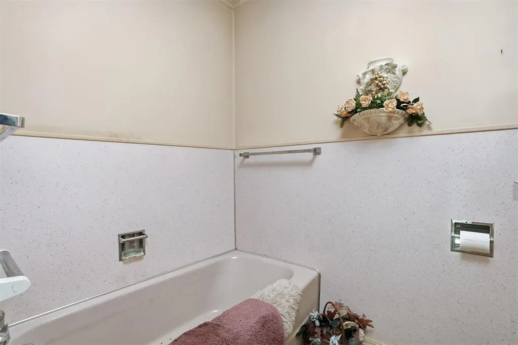 Photo 21 — 1025 Adams Avenue, Elk City, OK 73644