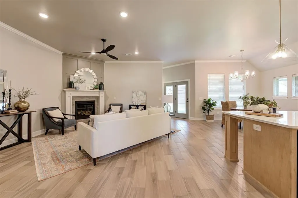 Photo 5 — 3325 Slate River Drive, Yukon, OK 73099