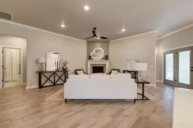 Photo 6 — 3325 Slate River Drive, Yukon, OK 73099