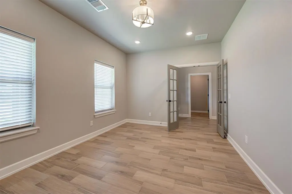 Photo 32 — 3325 Slate River Drive, Yukon, OK 73099