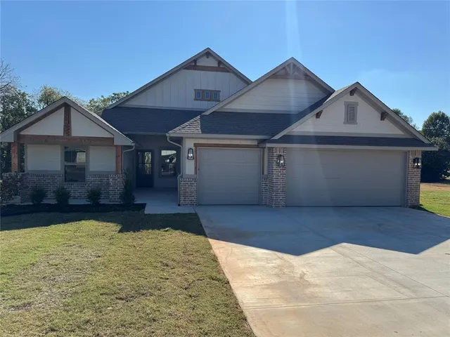Photo 2 — 2665 Pistache Way, Newcastle, OK 73065