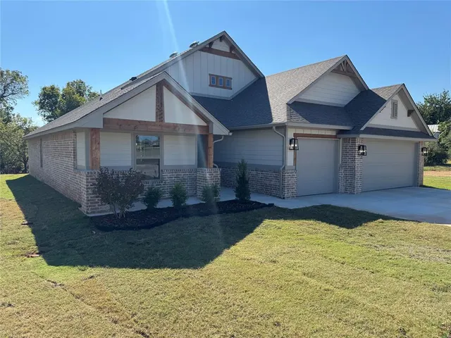 Front exterior — 2665 Pistache Way, Newcastle, OK 73065
