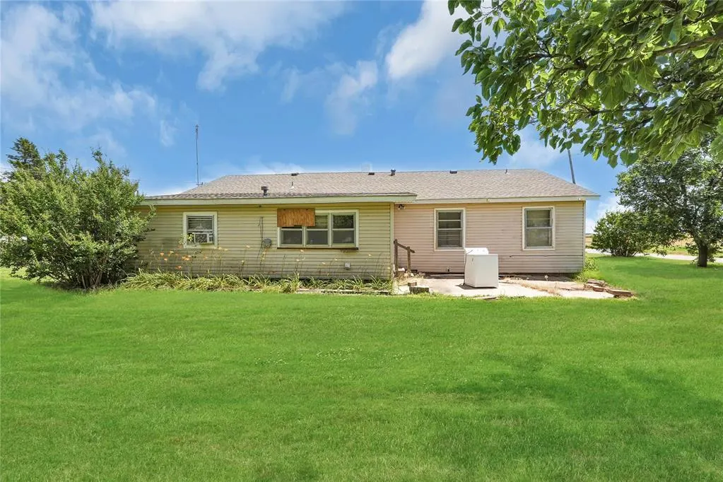 Photo 20 — 105 E Walk, Canute, OK 73626