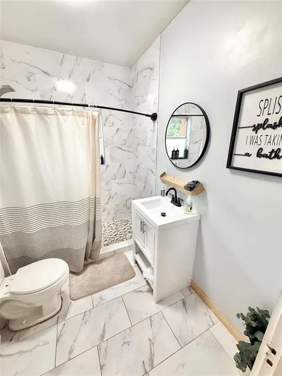 Photo 13 — 717 E Walnut Street, Altus, OK 73521
