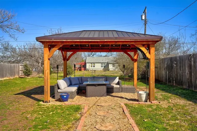 Photo 4 — 2233 W Eubanks Street, Oklahoma City, OK 73112