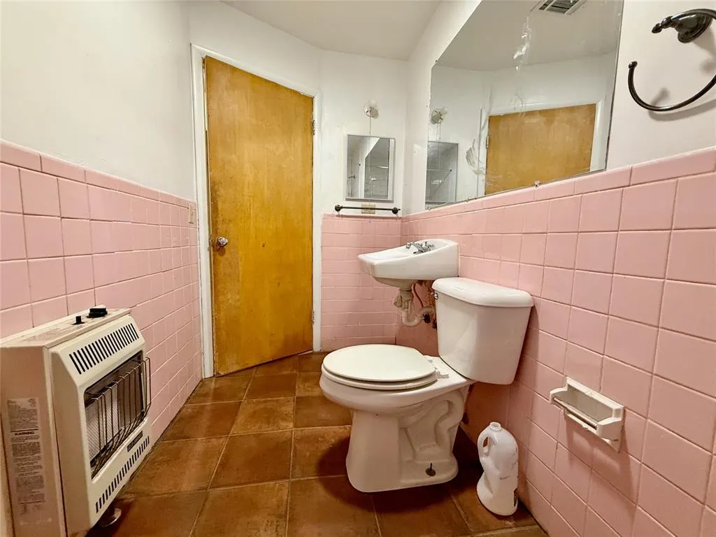 Photo 11 — 308 S Magnolia Avenue, Erick, OK 73645