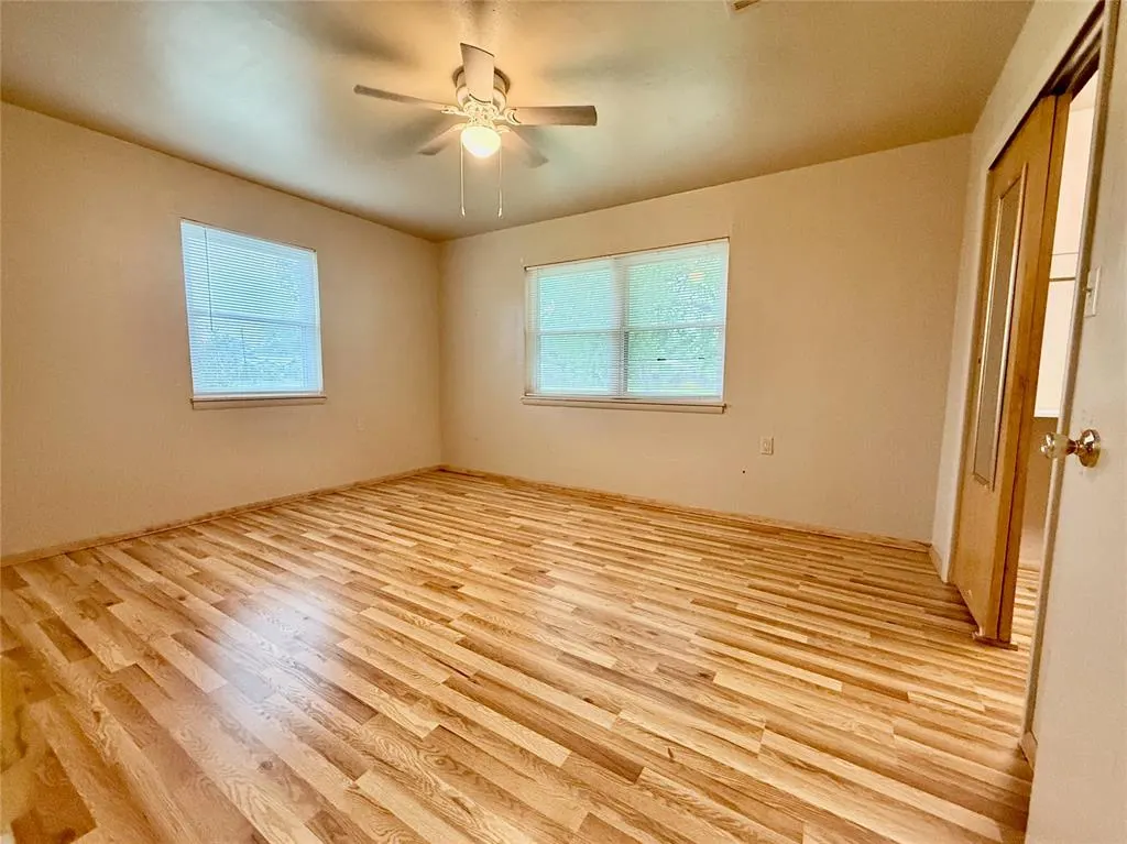 Photo 12 — 308 S Magnolia Avenue, Erick, OK 73645