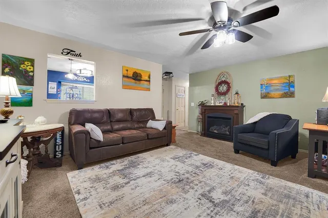 Photo 5 — 506 Russell Avenue, Cordell, OK 73632
