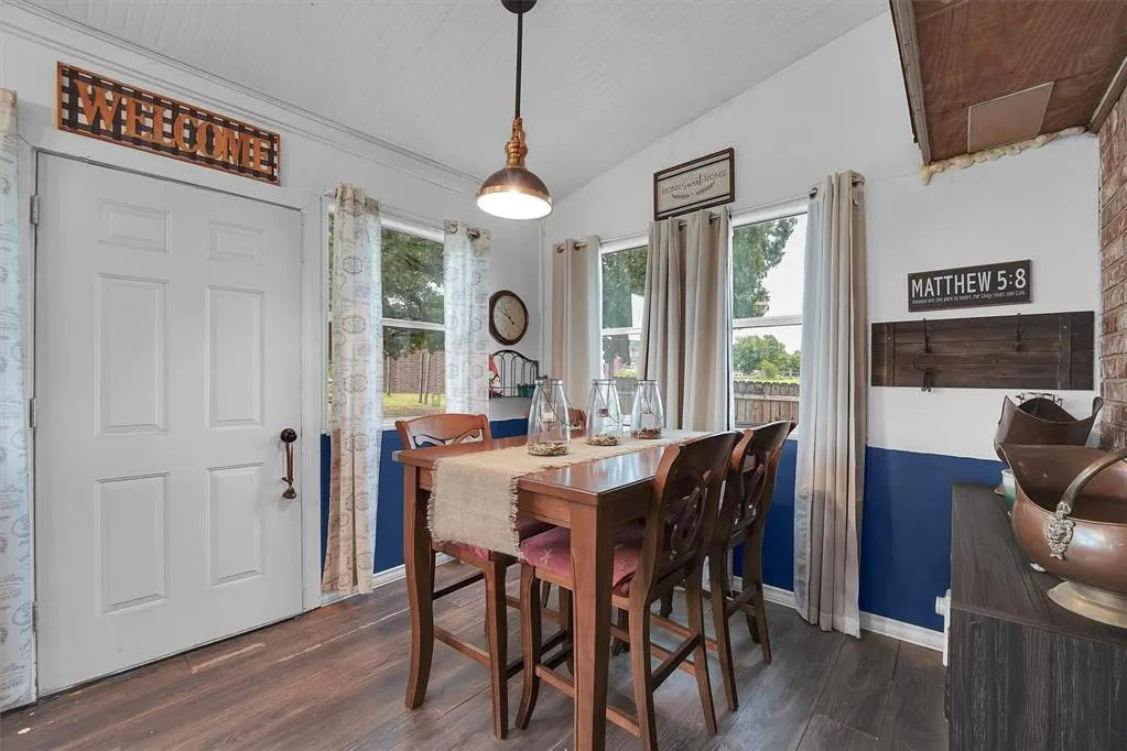 Photo 12 — 506 Russell Avenue, Cordell, OK 73632