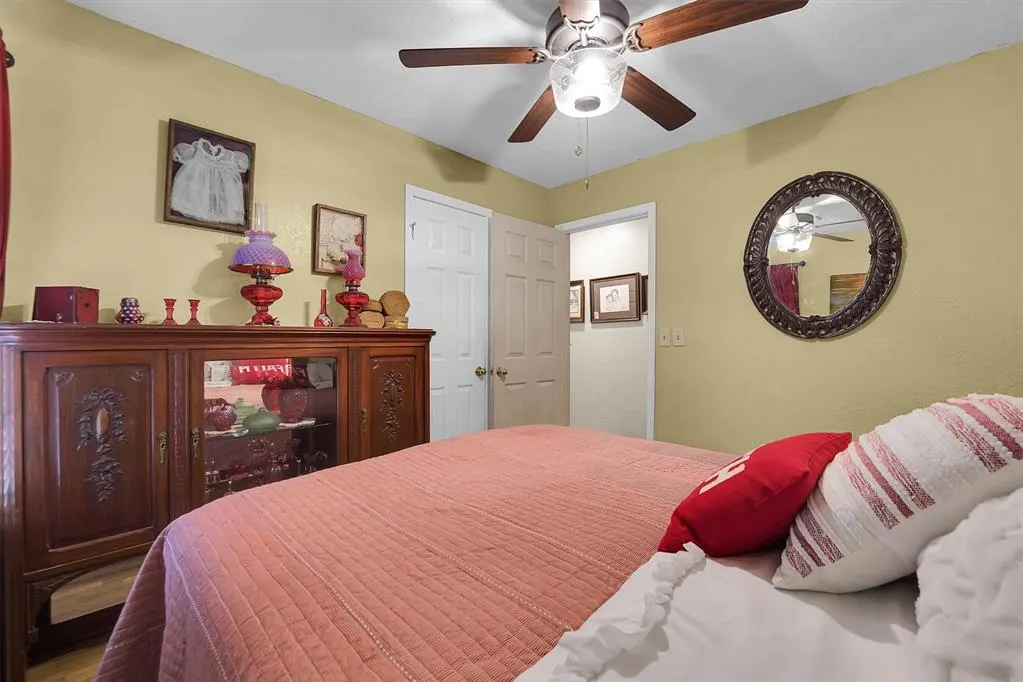 Photo 22 — 506 Russell Avenue, Cordell, OK 73632