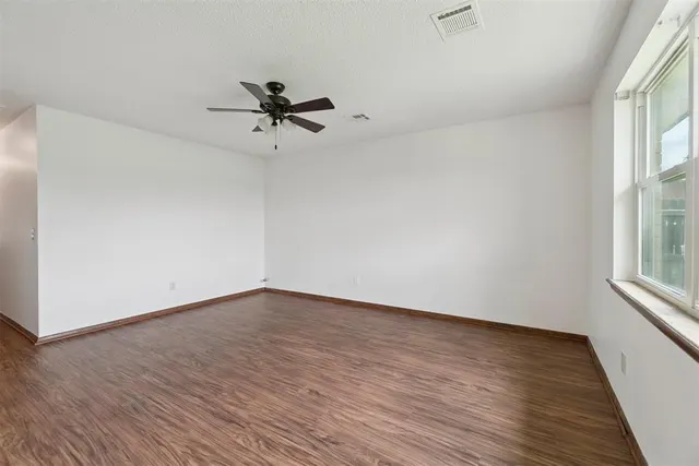 Photo 8 — 4720 Trapp Drive, Oklahoma City, OK 73115