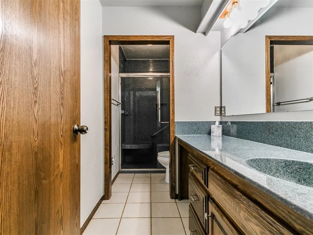 Photo 21 — 1066 County Road 1383, Chickasha, OK 73018