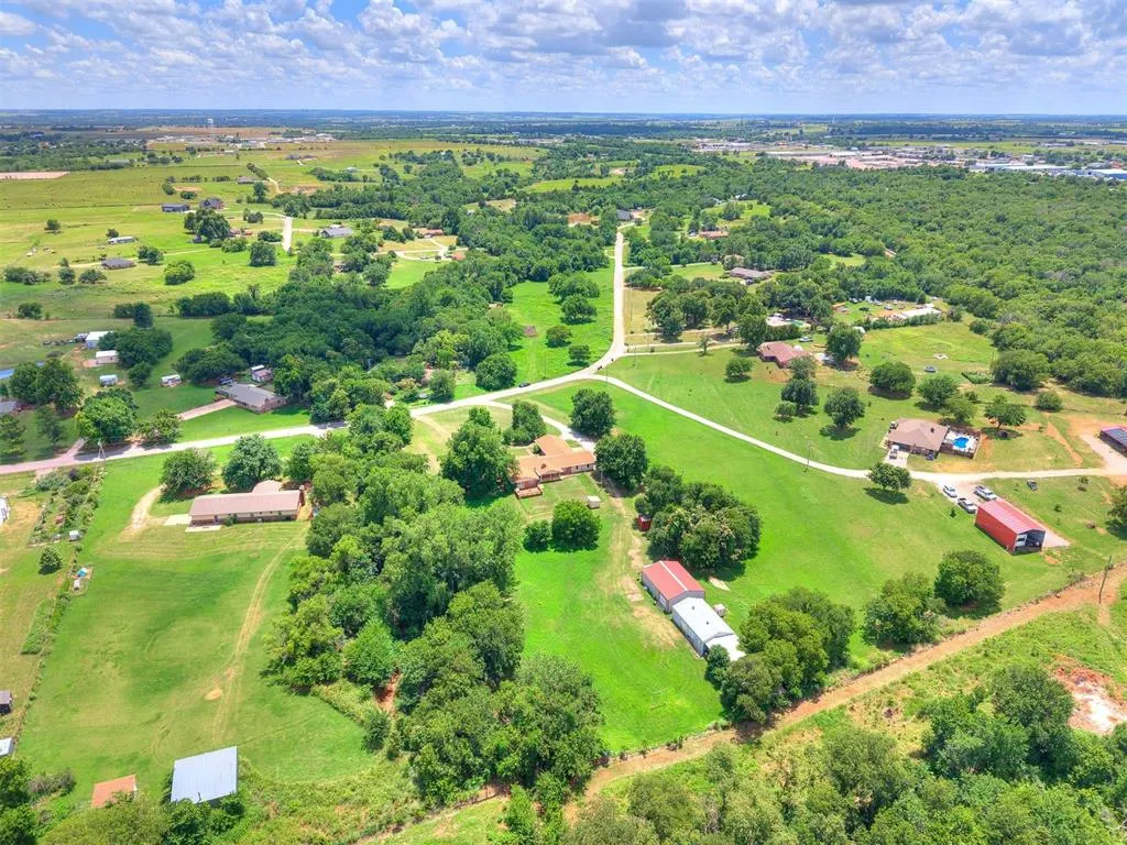 Photo 48 — 1066 County Road 1383, Chickasha, OK 73018