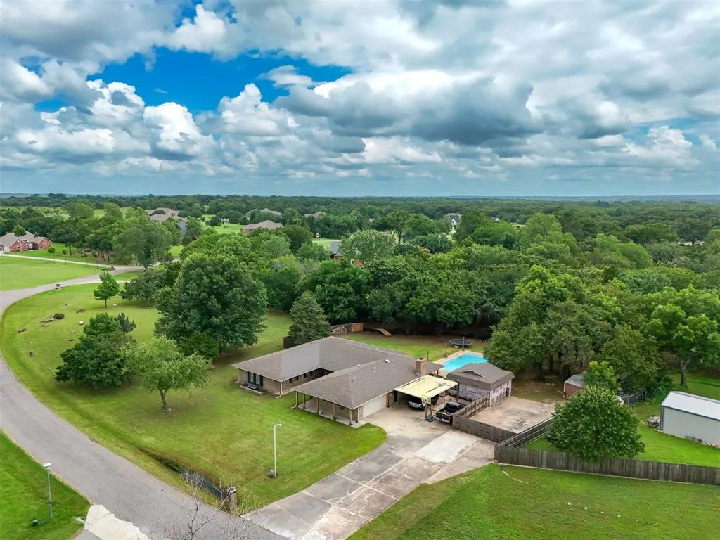 Photo 49 — 17 Granada Drive, Shawnee, OK 74804