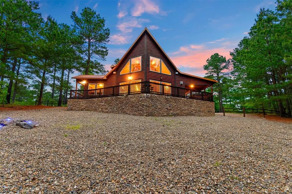 Photo 5 — 232 Orange Grove Road, Broken Bow, OK 74728