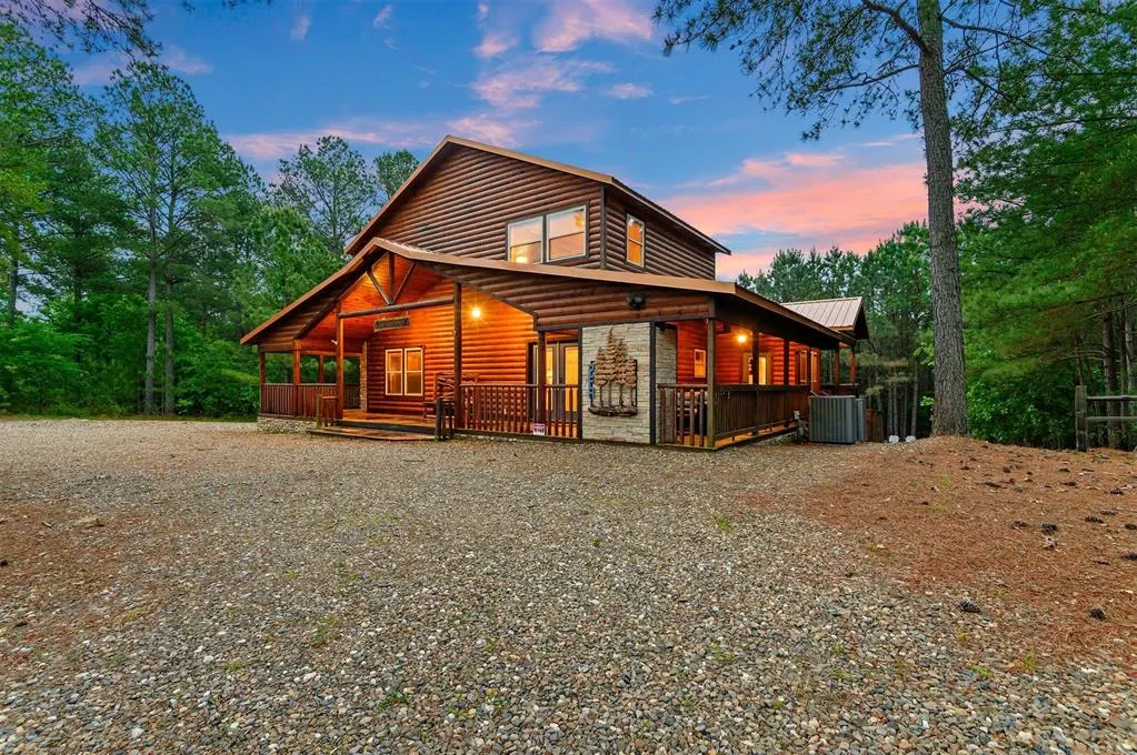 Photo 8 — 232 Orange Grove Road, Broken Bow, OK 74728