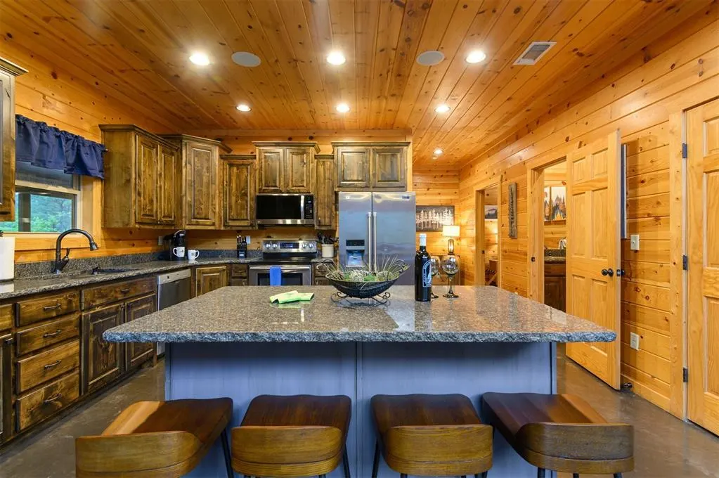 Photo 13 — 232 Orange Grove Road, Broken Bow, OK 74728