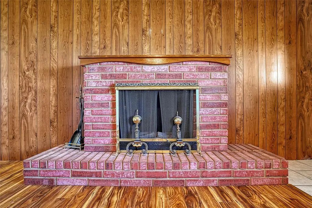 Photo 7 — 2724 S Chapman Road, Clinton, OK 73601