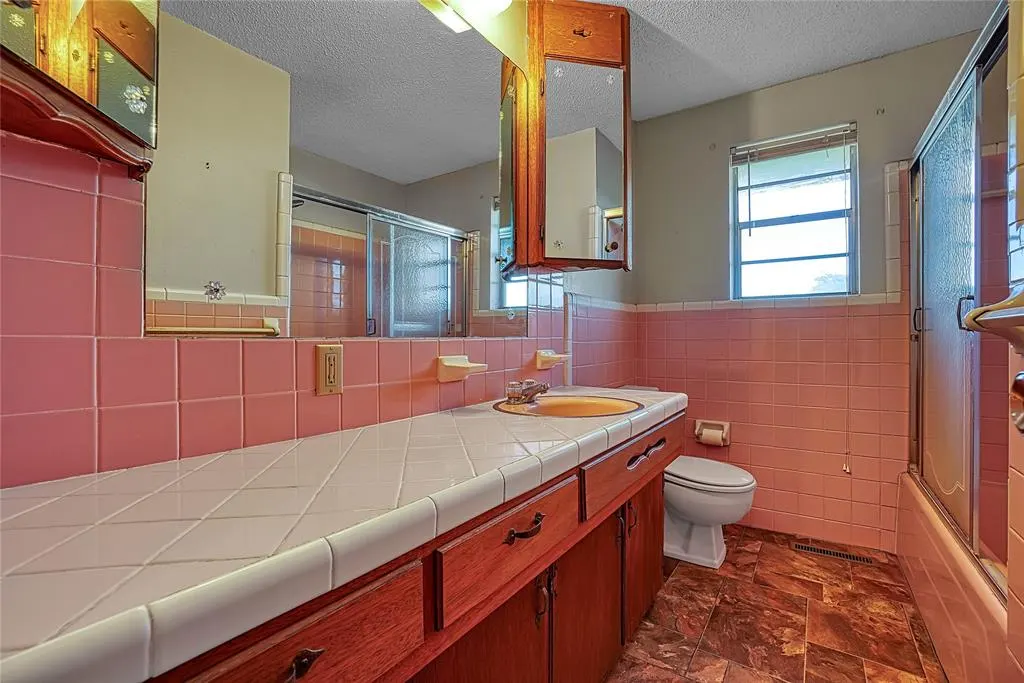 Photo 21 — 2724 S Chapman Road, Clinton, OK 73601