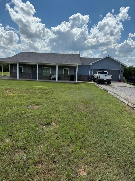 Photo 2 — 105967 S Rolling Hills Drive, Meeker, OK 74855