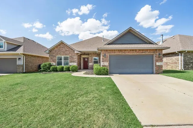 Photo 2 — 8309 NW 139th Terrace, Oklahoma City, OK 73142