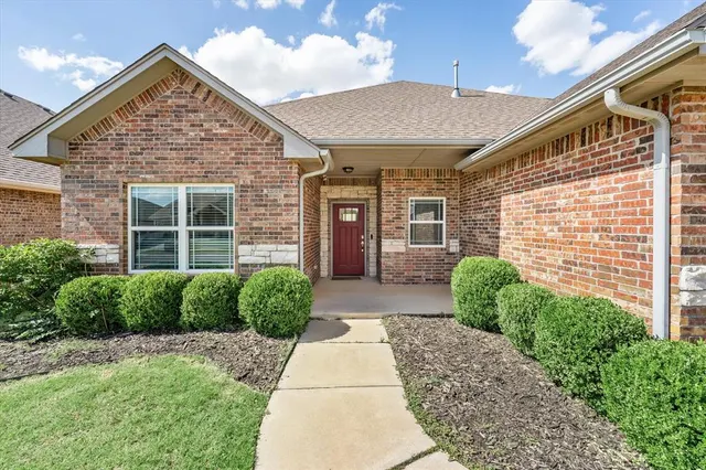 Photo 6 — 8309 NW 139th Terrace, Oklahoma City, OK 73142