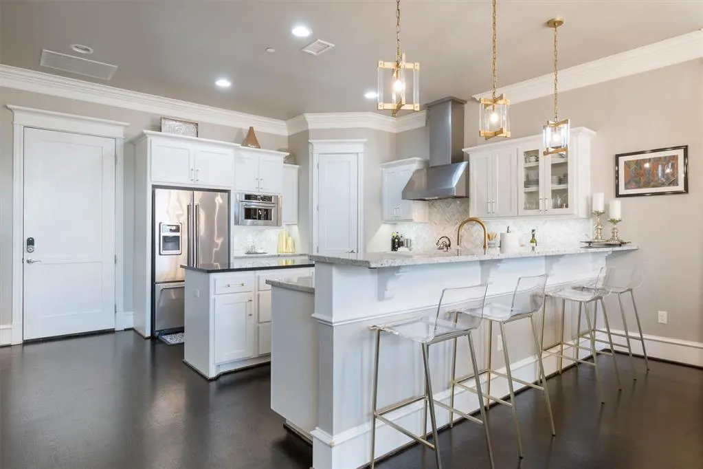 Photo 15 — 423 NE 1st Street, Oklahoma City, OK 73104
