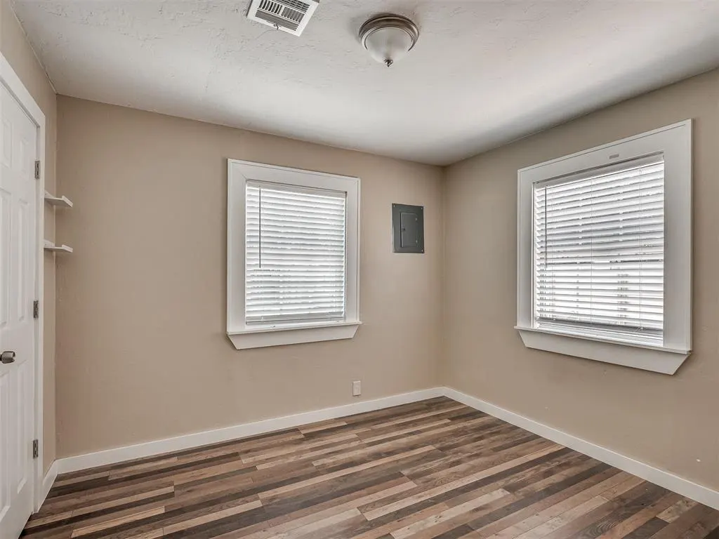 Photo 14 — 3220 SW 48th Street, Oklahoma City, OK 73119