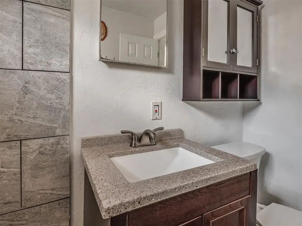 Photo 19 — 3220 SW 48th Street, Oklahoma City, OK 73119