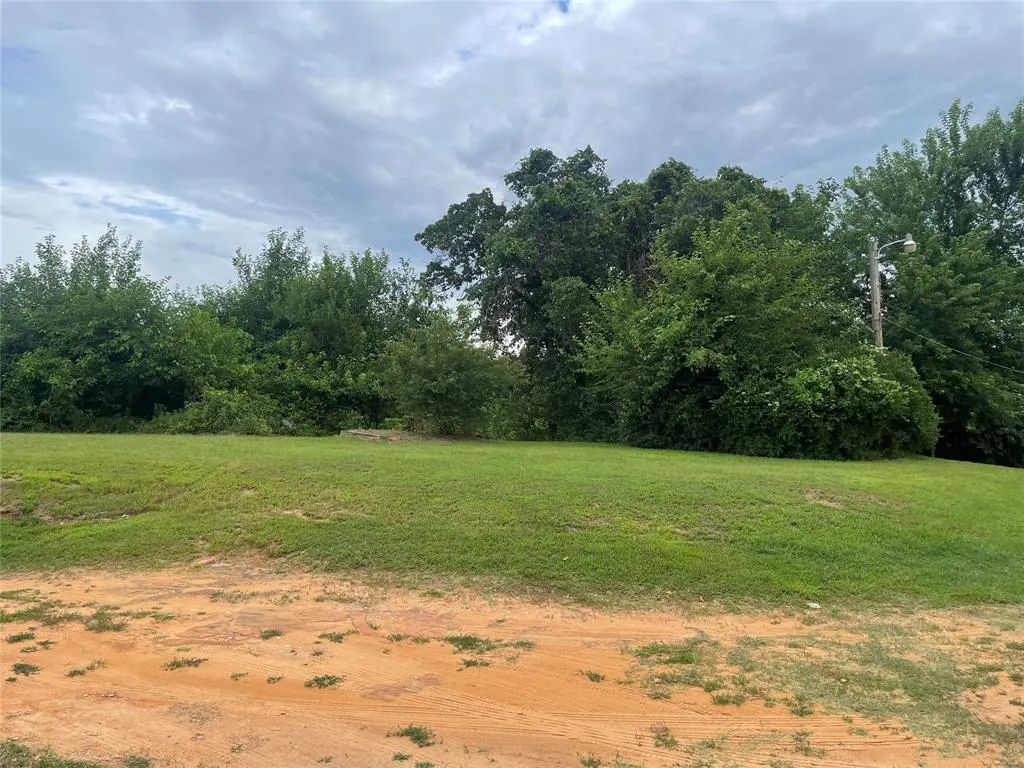 Photo 2 — 13300 SE 31st Street, Choctaw, OK 73020