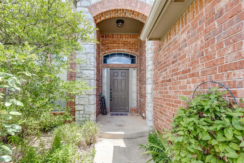 Photo 7 — 3000 Hampshire Lane, Oklahoma City, OK 73179