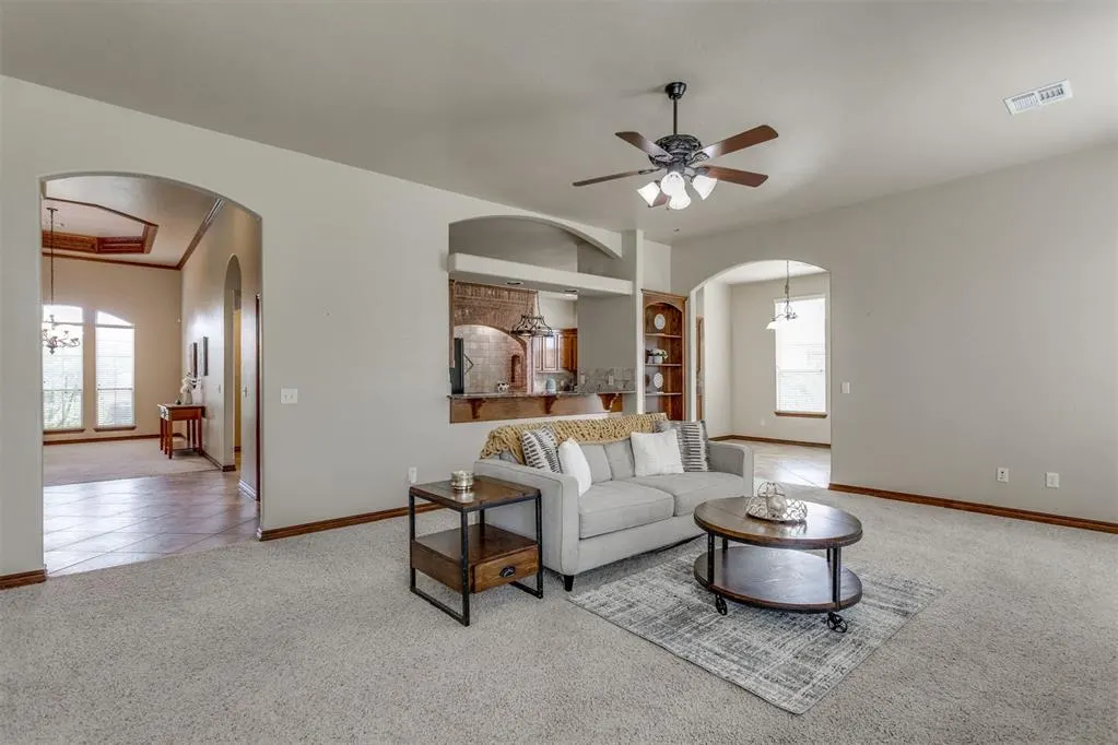 Photo 16 — 3000 Hampshire Lane, Oklahoma City, OK 73179