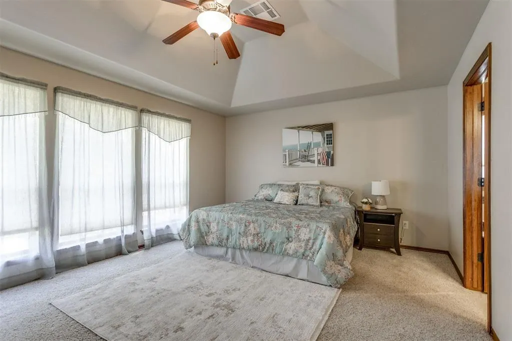Photo 26 — 3000 Hampshire Lane, Oklahoma City, OK 73179