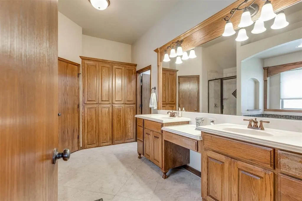 Photo 27 — 3000 Hampshire Lane, Oklahoma City, OK 73179
