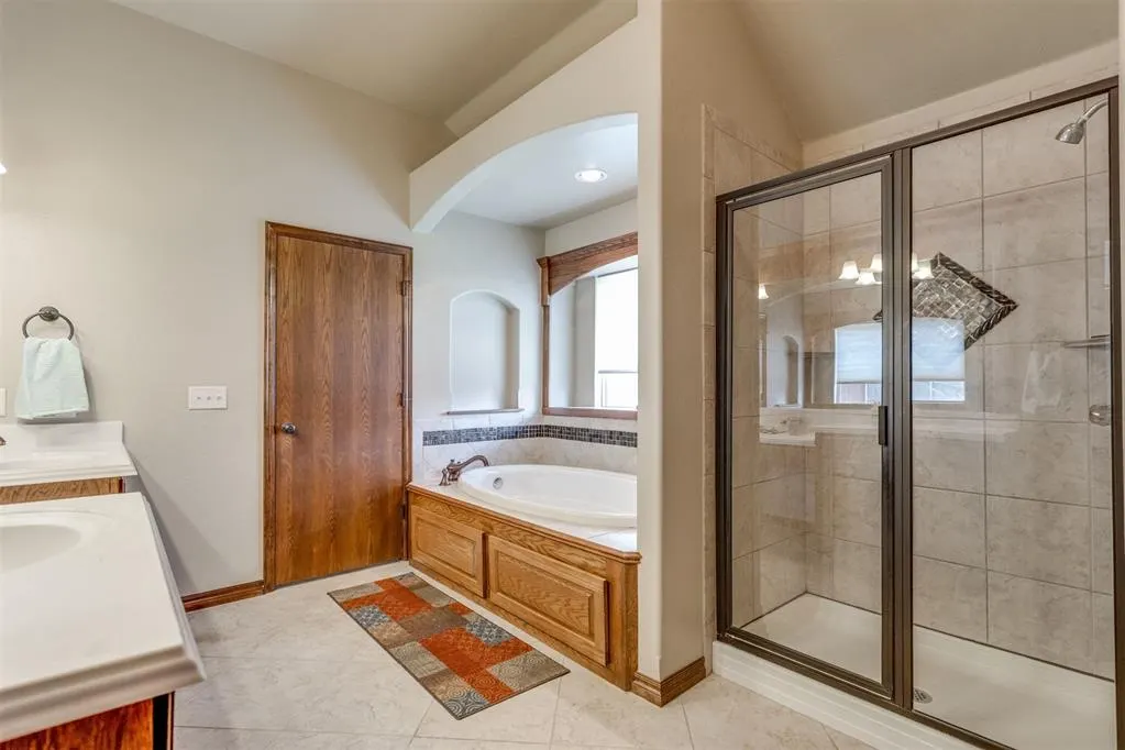Photo 28 — 3000 Hampshire Lane, Oklahoma City, OK 73179