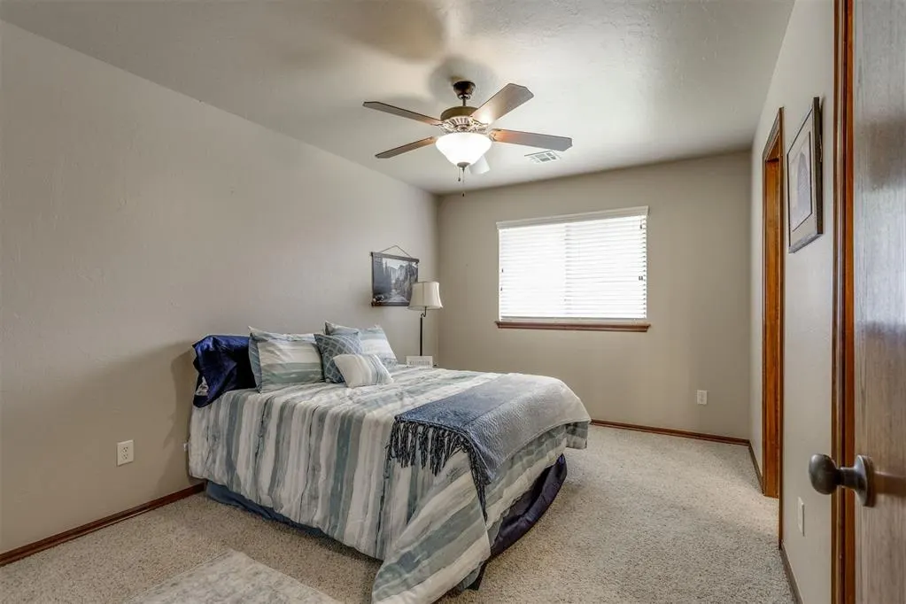 Photo 37 — 3000 Hampshire Lane, Oklahoma City, OK 73179