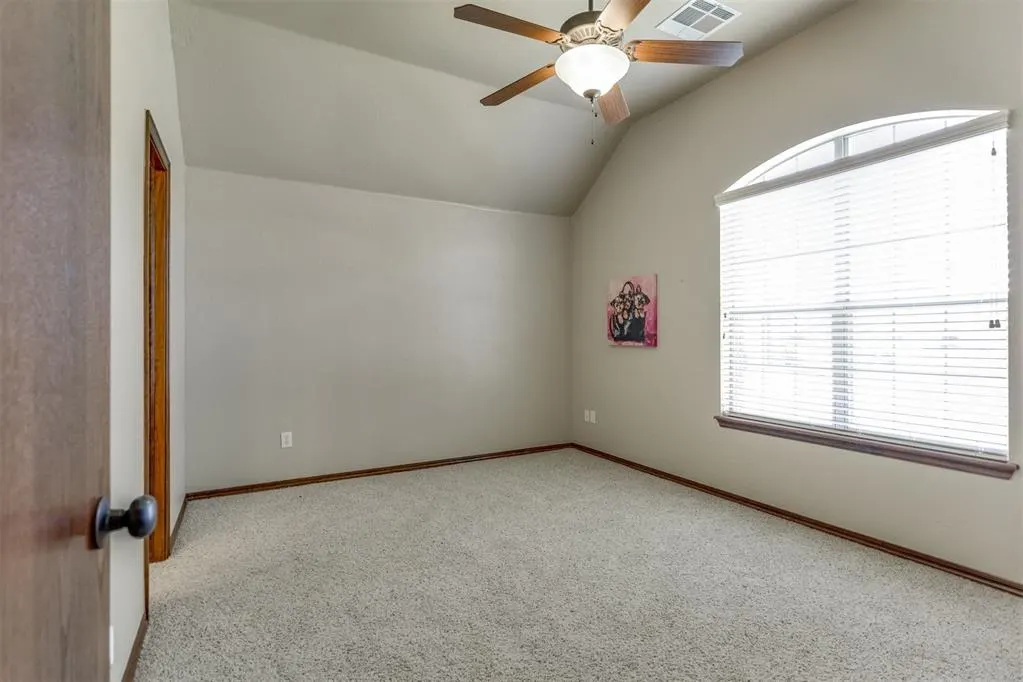 Photo 40 — 3000 Hampshire Lane, Oklahoma City, OK 73179