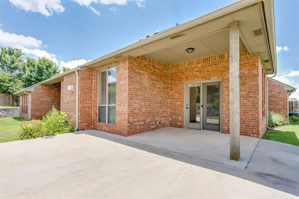 Photo 44 — 3000 Hampshire Lane, Oklahoma City, OK 73179