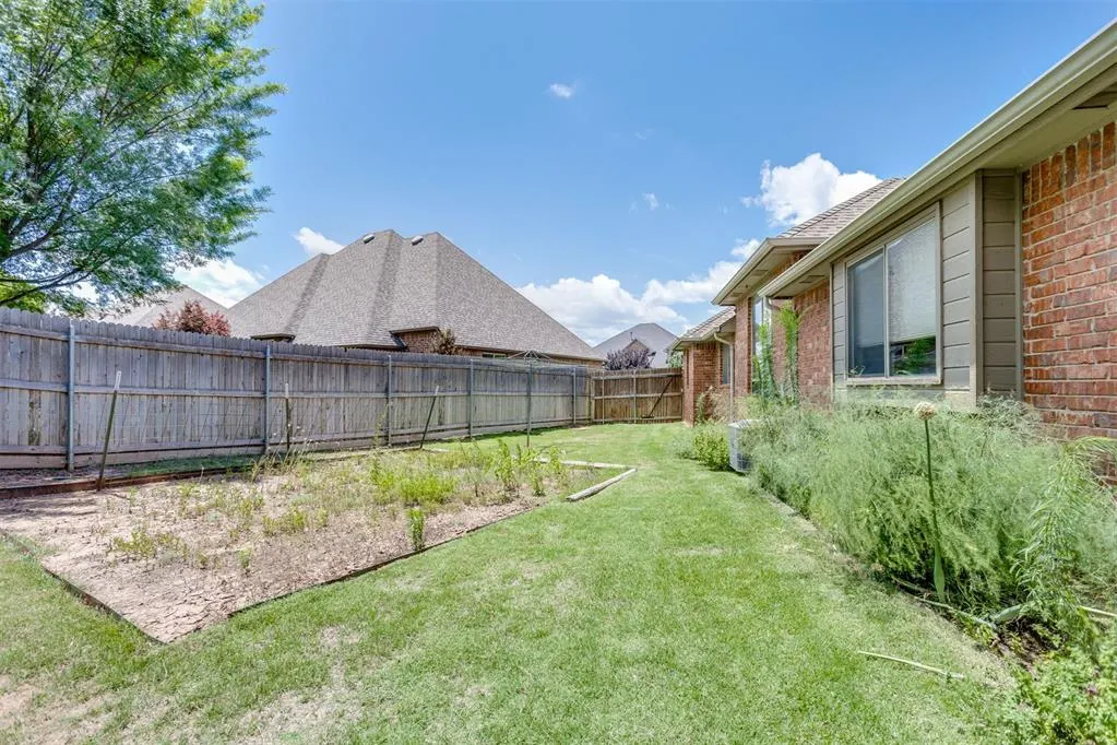 Photo 46 — 3000 Hampshire Lane, Oklahoma City, OK 73179
