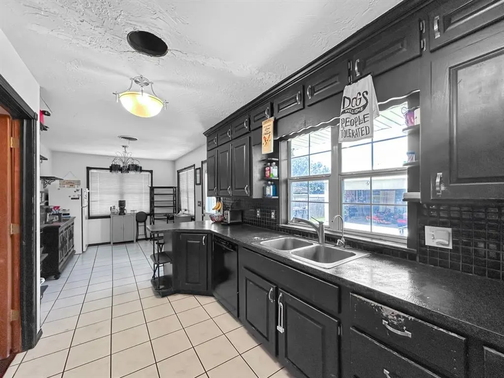 Photo 15 — 521 E Broadway Street, Lexington, OK 73051