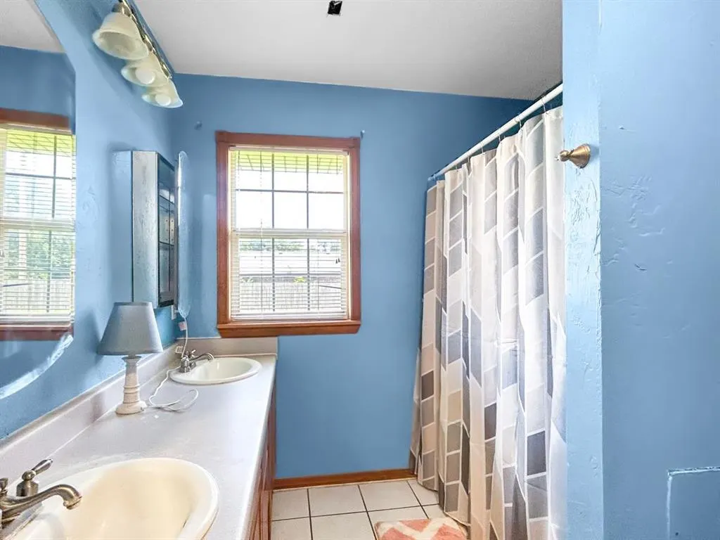 Photo 28 — 521 E Broadway Street, Lexington, OK 73051