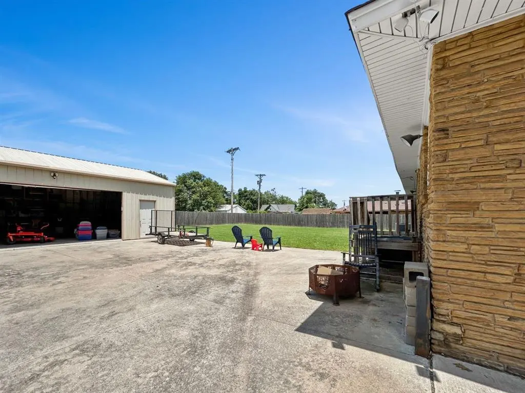 Photo 39 — 521 E Broadway Street, Lexington, OK 73051