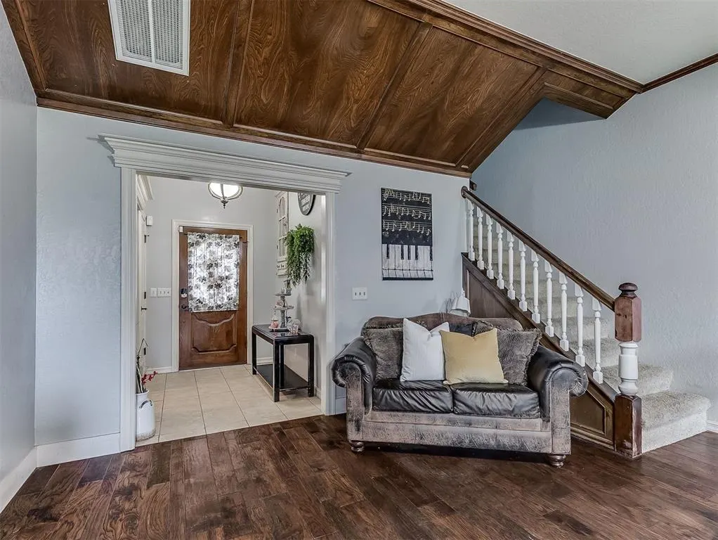 Photo 11 — 3116 S David Drive, Oklahoma City, OK 73159