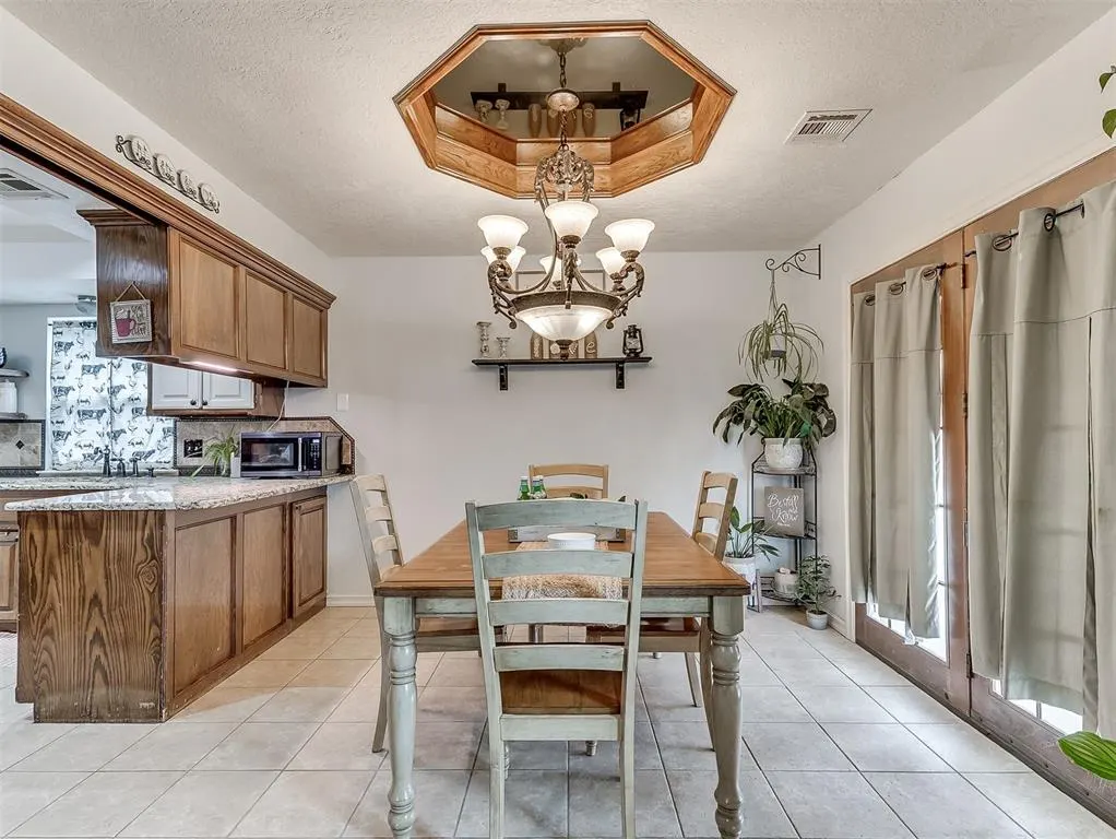 Photo 12 — 3116 S David Drive, Oklahoma City, OK 73159