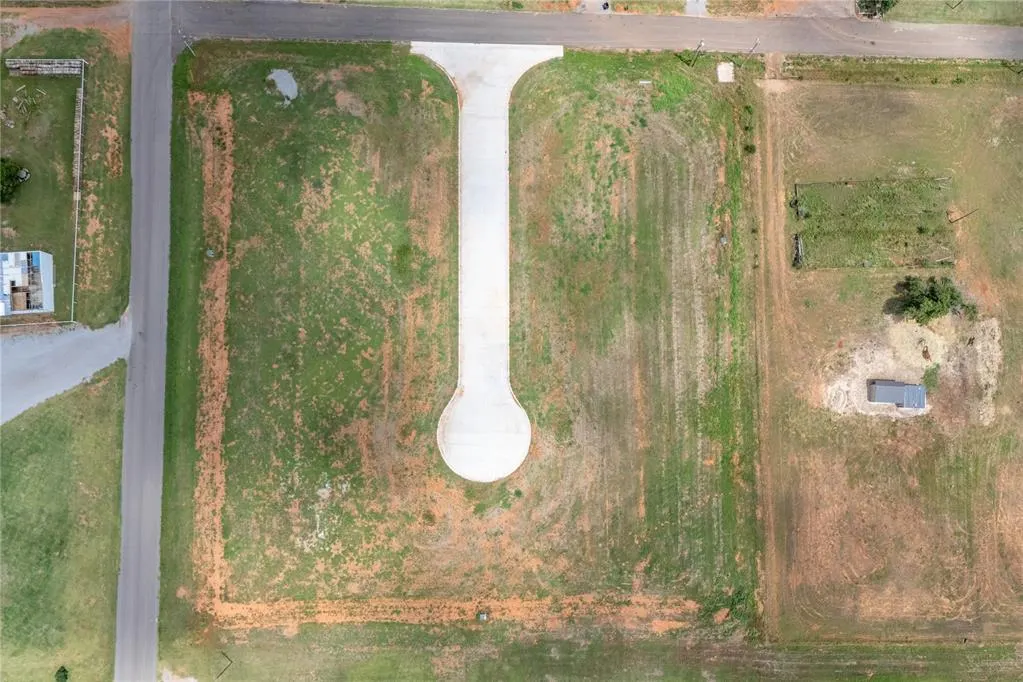 Photo 9 — 700 N 12th Street Lot5, Thomas, OK 73669