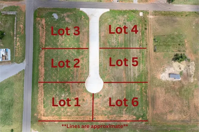 Photo 3 — 700 N 12th Street Lot4, Thomas, OK 73669