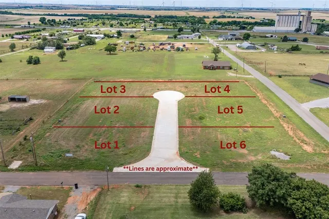 Photo 3 — 700 N 12th Street Lot3, Thomas, OK 73669