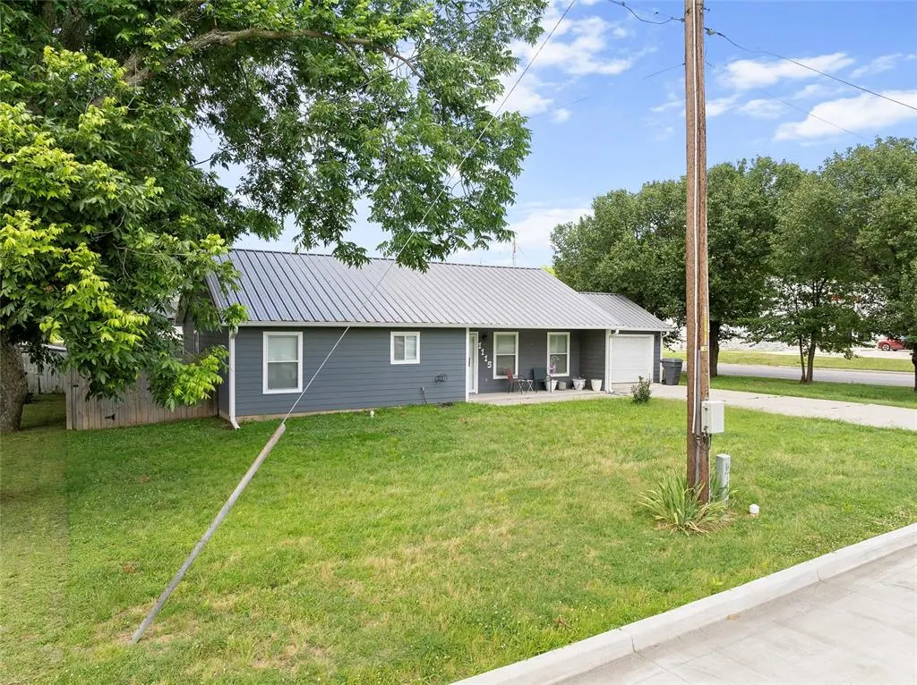 Photo 3 — 1115 Harris Street, Ardmore, OK 73401
