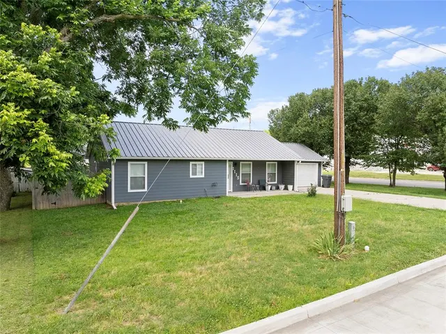Photo 3 — 1115 Harris Street, Ardmore, OK 73401