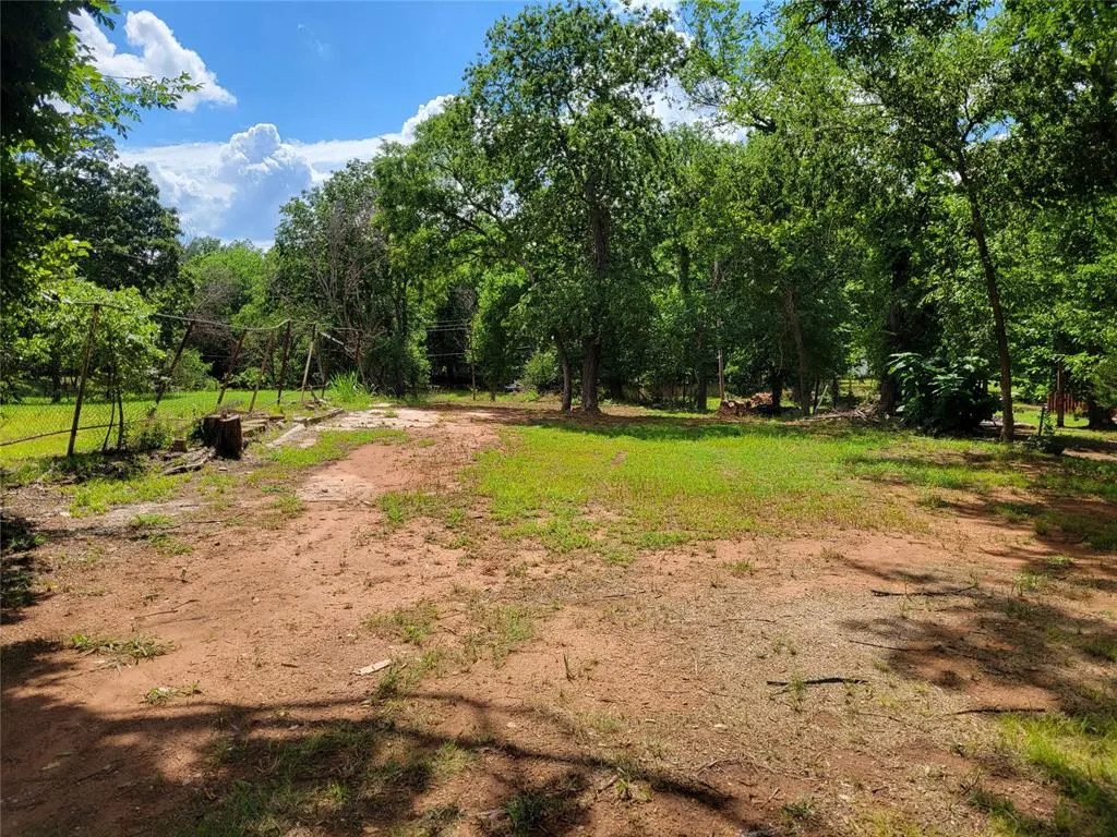 Photo 3 — 311 S Bertha Street, Pauls Valley, OK 73075